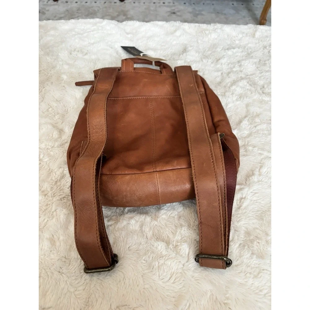AMERICAN LEATHER Liberty Backpack In Brandy Smooth MSRP $228.00 NWT - Picture 7 of 12
